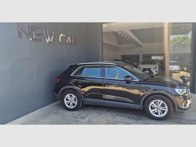 Auto - Audi q3 35 tdi s tronic business