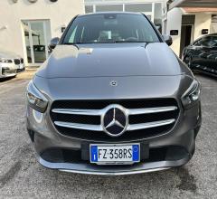 Auto - Mercedes-benz b 200 d automatic sport