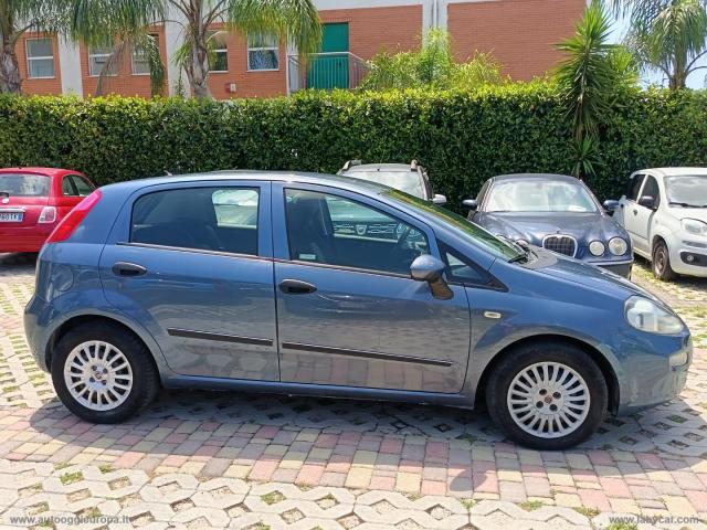 Auto - Fiat punto 1.3 mjt ii s&s 95 cv 5p. street