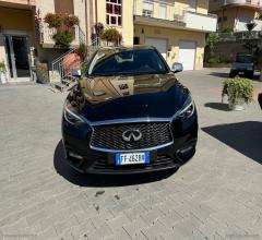 Auto - Infiniti q30 1.5d dct premium city black