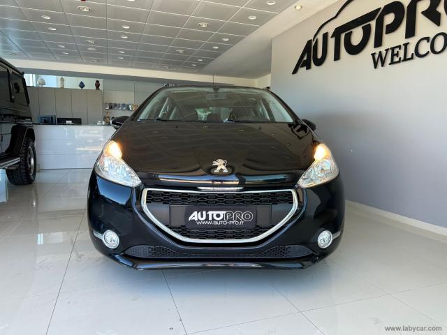 Auto - Peugeot 208 1.4 vti 95 cv 5p. gpl active