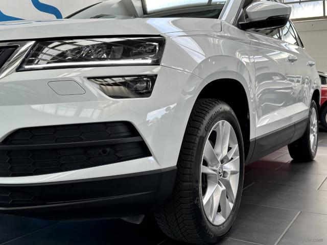 Auto - Skoda karoq 1.6 tdi scr dsg executive