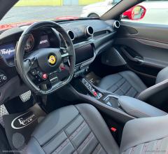 Auto - Ferrari portofino