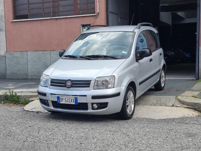 Auto - Fiat panda 1.2 emotion