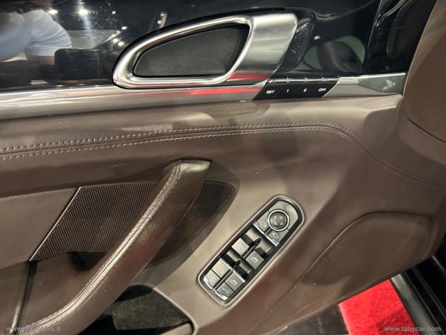 Auto - Porsche panamera 3.0 diesel platinum edition