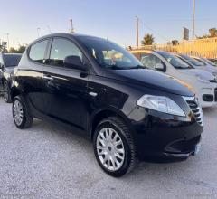 Auto - Lancia ypsilon 1.2 69 cv 5p. gpl ecochic gold