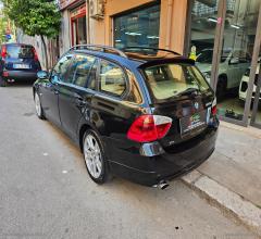 Auto - Bmw 320d touring futura