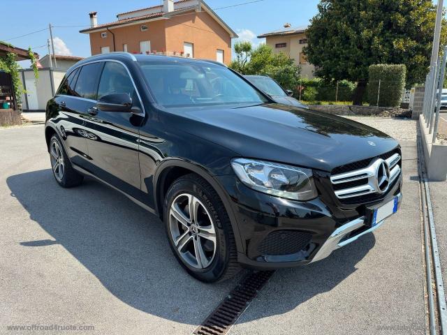 Auto - Mercedes-benz glc 220 d 4matic exclusive