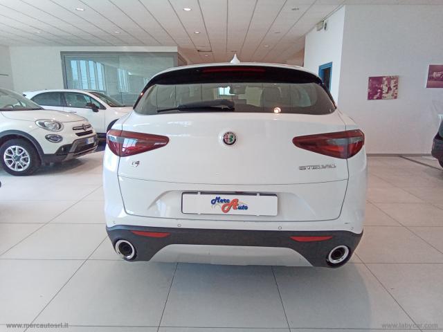 Auto - Alfa romeo stelvio 2.2 t.diesel 210 cv at8 q4 exec.