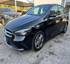 Auto - Mercedes-benz b 180 d business extra