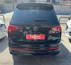 Auto - Volkswagen tiguan 2.0 tdi dsg r line total black