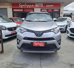 Auto - Toyota rav4 2.5 hybrid 2wd style