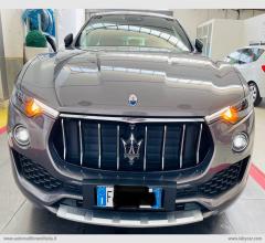 Auto - Maserati levante v6 diesel 275 cv awd gransport