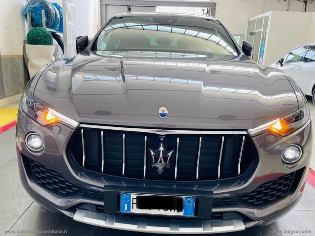 Auto - Maserati levante v6 diesel 275 cv awd gransport