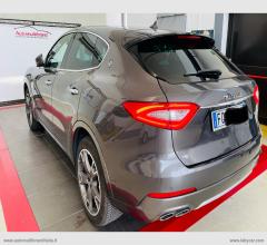 Auto - Maserati levante v6 diesel 275 cv awd gransport