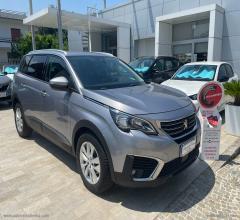 Auto - Peugeot 5008 bluehdi 120 s&s business