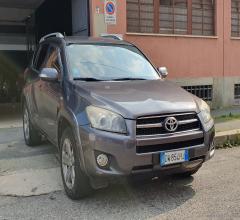 Toyota rav4 crossover 2.2 d-cat a/t 150 cv