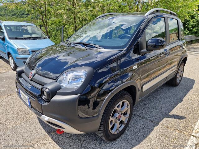 Auto - Fiat panda cross 0.9 twinair turbo s&s 4x4 gpl