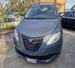 Auto - Lancia ypsilon 1.2 69 cv 5p. elefantino