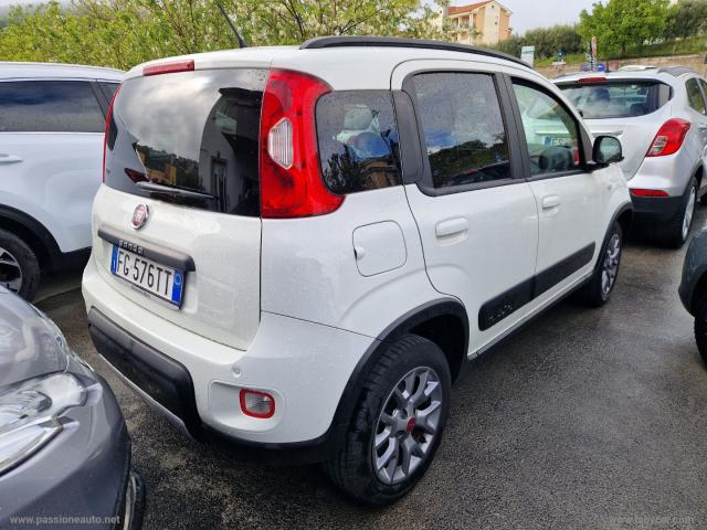 Auto - Fiat panda 1.3 mjt 95 cv s&s 4x4