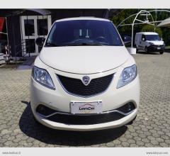 Auto - Lancia ypsilon 1.2 69 cv 5p. gold