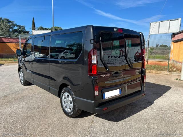 Auto - Renault trafic intens 2.0 dci 150cv 9 posti