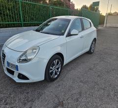 Auto - Alfa romeo giulietta 2.0 jtdm-2 140 cv distinctive