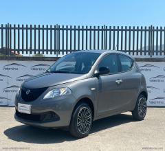 Auto - Lancia ypsilon 1.0 firefly 5p. s&s hybrid oro