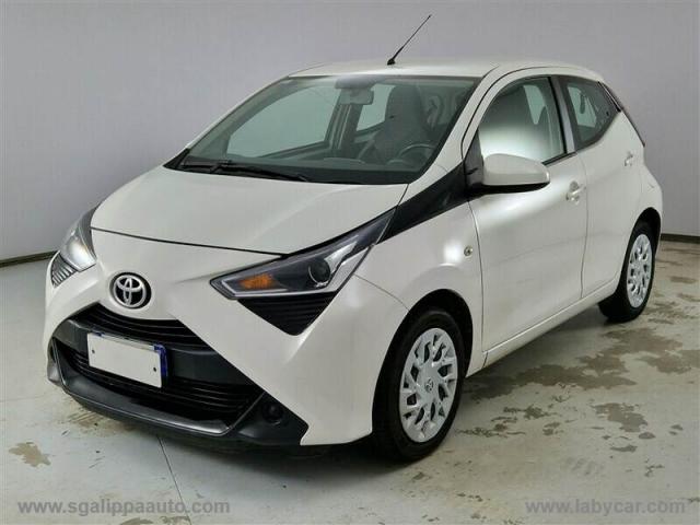 Auto - Toyota aygo connect 1.0 vvt-i 72cv 5p.x-bus.mmt