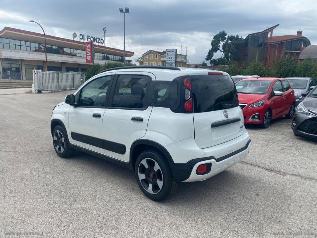 Auto - Fiat panda 1.0 firefly s&s hybrid cross