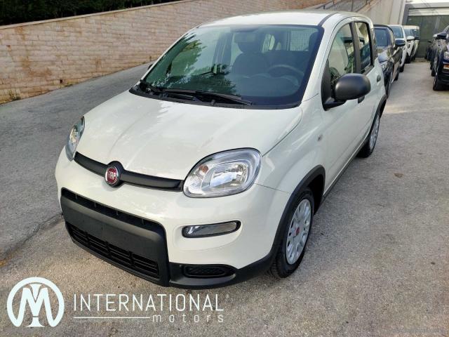 Auto - Fiat panda 1.0 firefly s&s hybrid