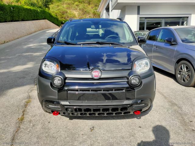 Auto - Fiat panda 1.0 firefly s&s hybrid cross