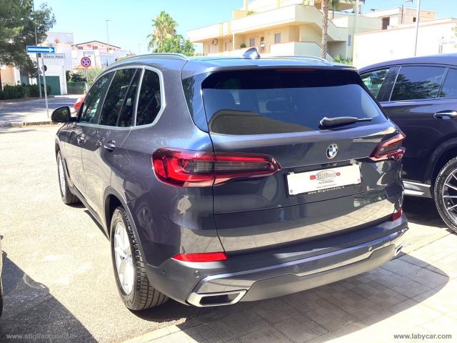 Auto - Bmw x5 xdrive30d business