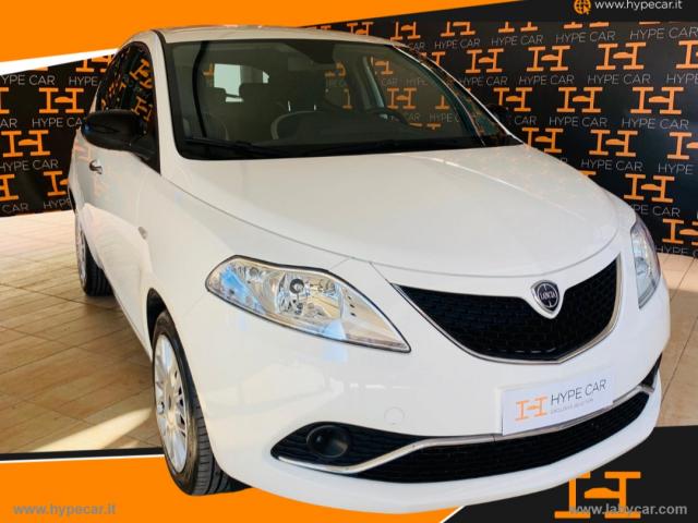 Lancia ypsilon 1.3 mjt 95 cv 5p. s&s gold