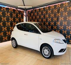 Auto - Lancia ypsilon 1.3 mjt 95 cv 5p. s&s gold