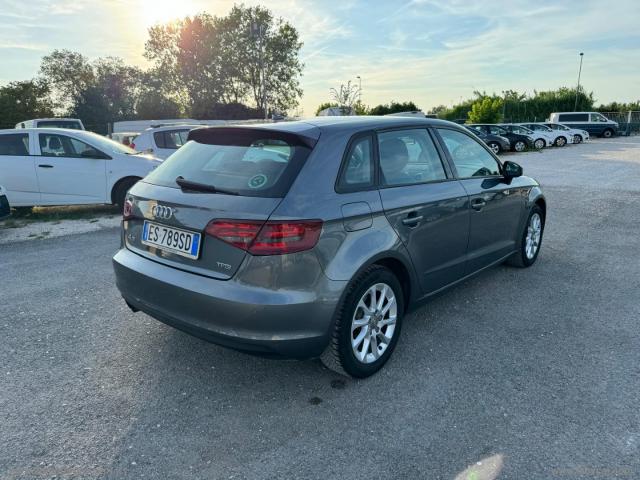 Auto - Audi a3 sportback 1.4 tfsi young