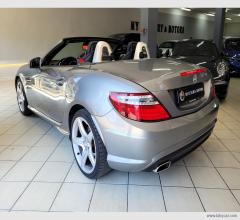 Auto - Mercedes-benz slk 200 premium