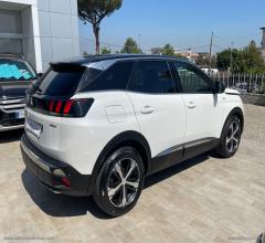 Auto - Peugeot 3008 bluehdi 130 s&s eat8 gt line