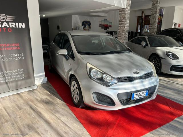 Auto - Kia rio 1.4 crdi wgt 5p. ex plus