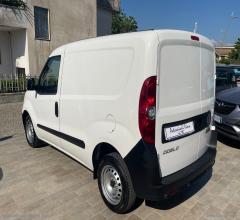 Auto - Fiat doblÃ² 1.6 mjt 105cv pc-tn cargo business