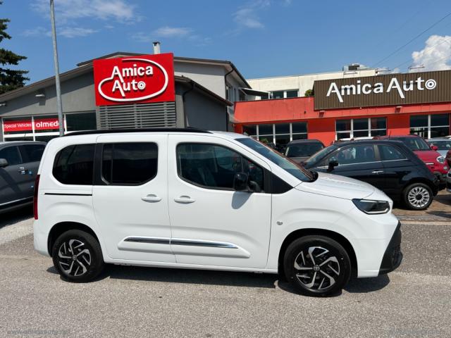 Toyota proace city verso 1.5d 100cv short exec.