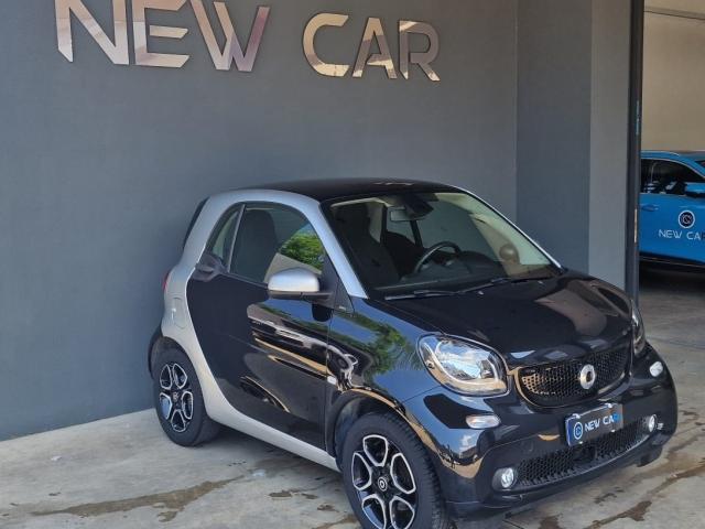 Auto - Smart fortwo 70 1.0 twinamic passion