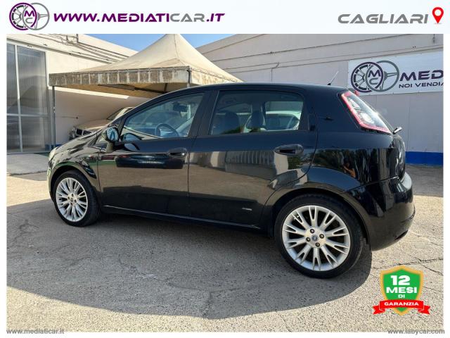 Auto - Fiat grande punto 1.3 mjt 75 cv 5p. dynamic