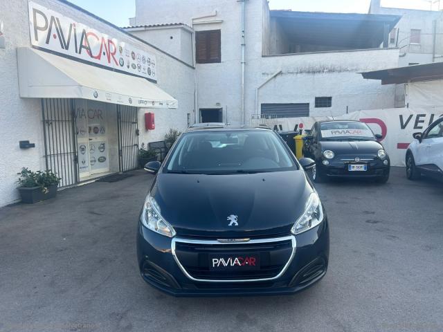 Auto - Peugeot 208 puretech 82 5p. gpl access