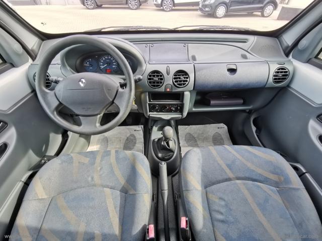 Auto - Renault kangoo 1.2 rxe