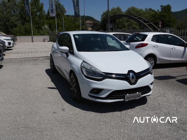 Renault clio dci 8v 90cv edc s&s 5p. energy int.