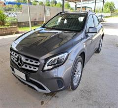 Auto - Mercedes-benz gla 200 d automatic business extra