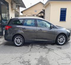 Auto - Ford focus 1.5 120 cv sw n1 autocarro 4 posti business