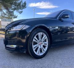 Auto - Jaguar xf sportbrake 2.0 d 180 awd aut. pure