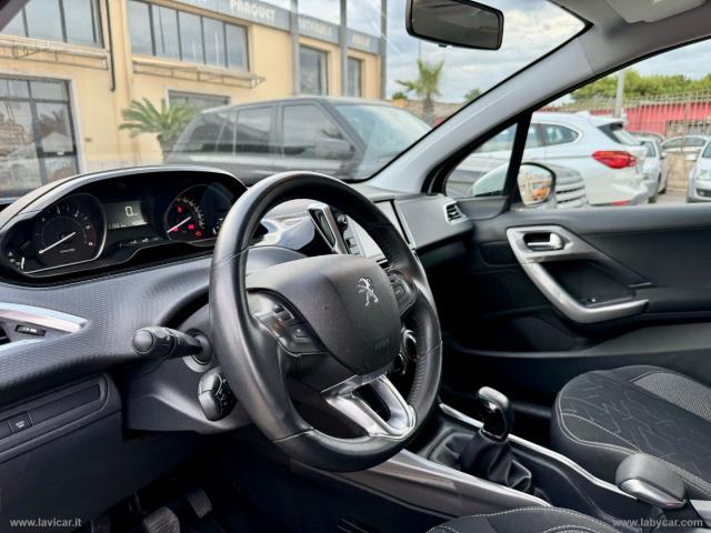 Auto - Peugeot 2008 bluehdi 100 allure